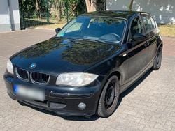 Schwarz Gebraucht 2006 BMW 116 Kleinwagen | 1.500 € (Superpreis)