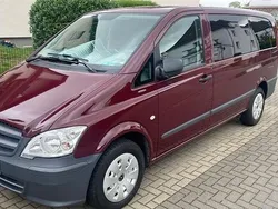 Rot Gebraucht 2012 Mercedes Vito Van / Kleinbus | 18.900 €