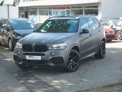 Carbonschwarz metallic Gebraucht 2016 BMW X5 M Sport SUV | 31.490 € (Fairer Preis)