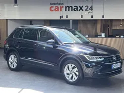 Deep black perleffekt Gebraucht 2022 VW Tiguan Life SUV | 25.740 € (Guter Preis)