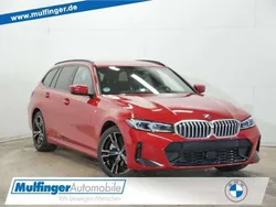 Melbourne rot (metallic) Gebraucht 2024 BMW 330e Sport Line Kombi | 42.900 € (Guter Preis)