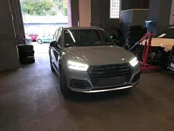 Grau Gebraucht 2018 Audi Q5 SUV | 27.999 € (Fairer Preis)