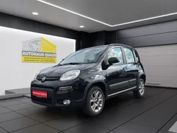 Cinema schwarz) (schwarz Gebraucht 2015 Fiat Panda 4x4 Rock Kleinwagen | 11.999 € (Etwas zu teuer)