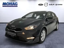 H8g) pentametal met. (grau Gebraucht 2023 Kia Ceed Vision Limousine | 20.890 € (Superpreis)