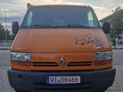 Orange Gebraucht 2002 Renault Master Van | 4.900 €