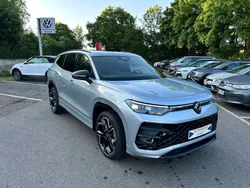 Oyster silver metallic Neu 2025 VW Tayron R-line SUV | 67.850 € (Etwas zu teuer)