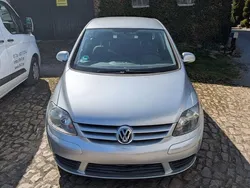 Silber Gebraucht 2005 VW Golf Plus Cross Van / Kleinbus | 3.299 € (Etwas zu teuer)