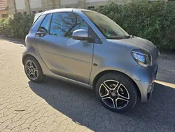 Grau Gebraucht 2021 Smart ForTwo Electric Drive Exclusive Cabrio | 11.400 € (Superpreis)