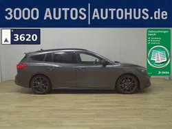 Grau Gebraucht 2020 Ford Focus ST-Line Kombi | 16.380 € (Guter Preis)