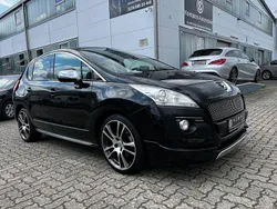 Schwarz Gebraucht 2011 Peugeot 3008 Platinum Van / Kleinbus | 8.900 € (Etwas zu teuer)