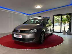 Braun Gebraucht 2010 VW Golf Plus Cross Comfortline Van / Kleinbus | 7.990 € (Fairer Preis)