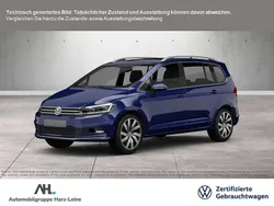 Blau Gebraucht 2024 VW Touran Move Van / Kleinbus | 40.230 € (Etwas zu teuer)