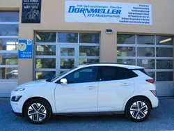Weiß Gebraucht 2022 Hyundai Kona Edition 30+ SUV | 19.500 € (Fairer Preis)