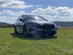 Grau Gebraucht 2025 Skoda Octavia RS Kombi | 35.900 € (Superpreis)