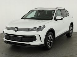 Pure white Neu 2025 VW Tiguan Life SUV | 40.495 € (Guter Preis)