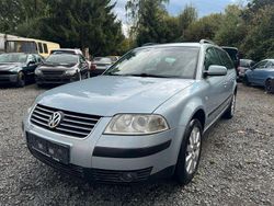 Silber Gebraucht 2001 VW Passat Comfortline Kombi | 2.000 € (Fairer Preis)