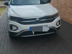 Weiß Gebraucht 2024 VW T-Roc Life SUV | 31.900 € (Fairer Preis)