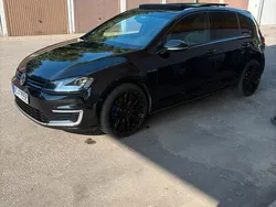 Schwarz Gebraucht 2015 VW Golf VII GTE Limousine | 14.400 € (Fairer Preis)