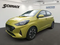 Gelb Neu 2025 Hyundai i10 Trend Kleinwagen | 18.490 € (Etwas zu teuer)