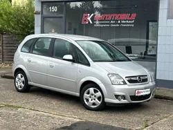 Silber Gebraucht 2009 Opel Meriva Innovation Van / Kleinbus | 3.990 € (Etwas zu teuer)