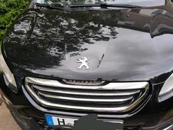 Schwarz Gebraucht 2013 Peugeot 2008 SUV | 6.900 € (Fairer Preis)
