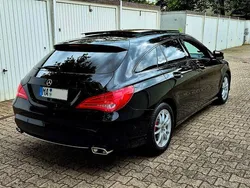 Schwarz Gebraucht 2015 Mercedes CLA220 Shooting Brake Urban Kombi | 12.000 € (Teuer)