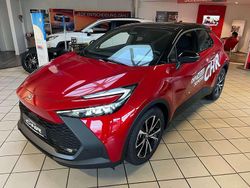 Karminarot Gebraucht 2023 Toyota C-HR Team SUV | 27.450 € (Fairer Preis)