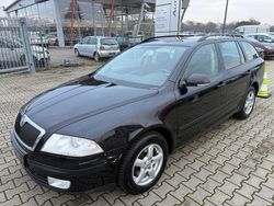 Schwarz Gebraucht 2007 Skoda Octavia Ambiente Kombi | 1.950 € (Fairer Preis)