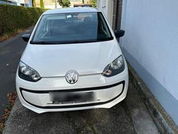 Weiß Gebraucht 2013 VW up! Kleinwagen | 2.900 € (Guter Preis)