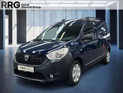 Blau Gebraucht 2021 Dacia Dokker Express Comfort Van | 11.980 € (Etwas zu teuer)