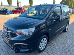 Schwarz Gebraucht 2019 Opel Combo Life Edition Van / Kleinbus | 18.400 € (Fairer Preis)