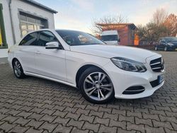 Weiß Gebraucht 2014 Mercedes E250 Limousine | 12.900 € (Fairer Preis)