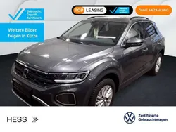 Indiumgrau metallic Gebraucht 2024 VW T-Roc Life SUV | 22.399 € (Fairer Preis)