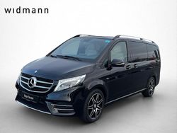 Obsidianschwarz metallic Gebraucht 2017 Mercedes V220 Avantgarde Edition Van / Kleinbus | 36.800 € (Guter Preis)
