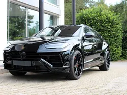 Nero noctis Gebraucht 2024 Lamborghini Urus SUV | 359.900 €