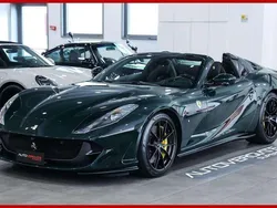 Grün Gebraucht 2021 Ferrari 812 Cabrio | 439.000 € (Superpreis)
