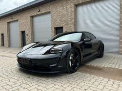 Schwarz Gebraucht 2020 Porsche Taycan 4S Limousine | 67.990 € (Fairer Preis)