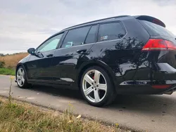 Schwarz Gebraucht 2015 VW Golf VII Kombi | 9.490 € (Fairer Preis)