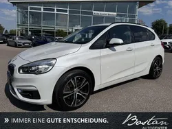 Weiß metallic Gebraucht 2015 BMW 225 Active Tourer Shadowline Van / Kleinbus | 17.900 € (Fairer Preis)