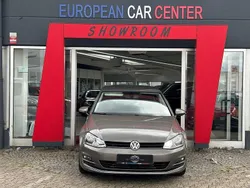 Grau Gebraucht 2013 VW Golf VII Highline Limousine | 10.900 € (Teuer)