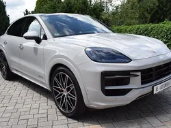 Grau Gebraucht 2025 Porsche Cayenne SUV | 148.900 €