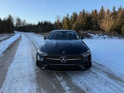 Grau Gebraucht 2021 Mercedes CLS300 Coupé | 42.500 € (Guter Preis)