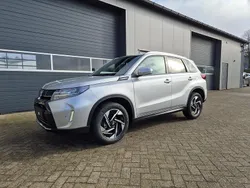 Silky silver metallic Neu 2025 Suzuki Vitara Comfort+ SUV | 24.990 € (Fairer Preis)