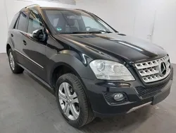 Schwarz Gebraucht 2009 Mercedes ML350 Sport SUV | 9.900 € (Fairer Preis)