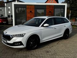 Weiß Gebraucht 2020 Skoda Octavia Kombi | 21.990 € (Fairer Preis)