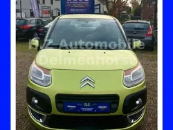 Gelb Gebraucht 2009 Citroën C3 Picasso Tendance Van / Kleinbus | 4.890 € (Fairer Preis)