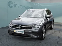 Grau Gebraucht 2024 VW Tiguan Allspace Life SUV | 35.530 € (Fairer Preis)