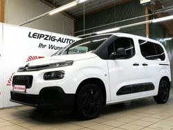 Weiß Gebraucht 2019 Citroën Berlingo Live Van / Kleinbus | 15.794 € (Etwas zu teuer)