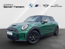 British racing green Gebraucht 2023 Mini Cooper SE Classic Kleinwagen | 18.711 € (Guter Preis)