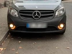 Grau Gebraucht 2017 Mercedes Citan 109 Van / Kleinbus | 11.000 € (Guter Preis)